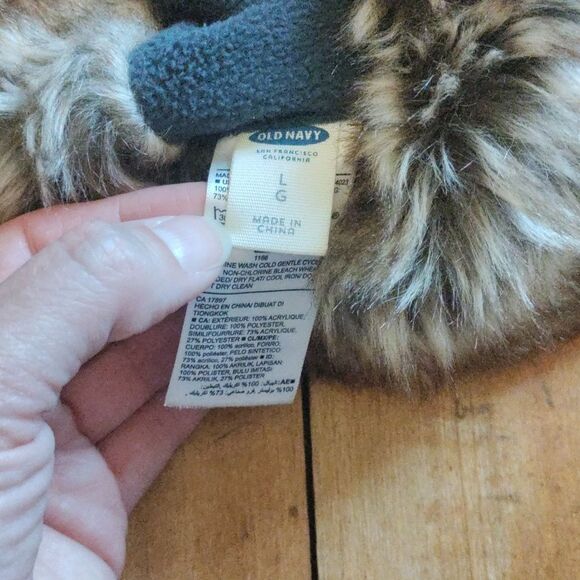 Old Navy Winter Hat Gray Cream Youth Large Knit Nordic Aviator Style Faux Fur - Picture 4 of 7